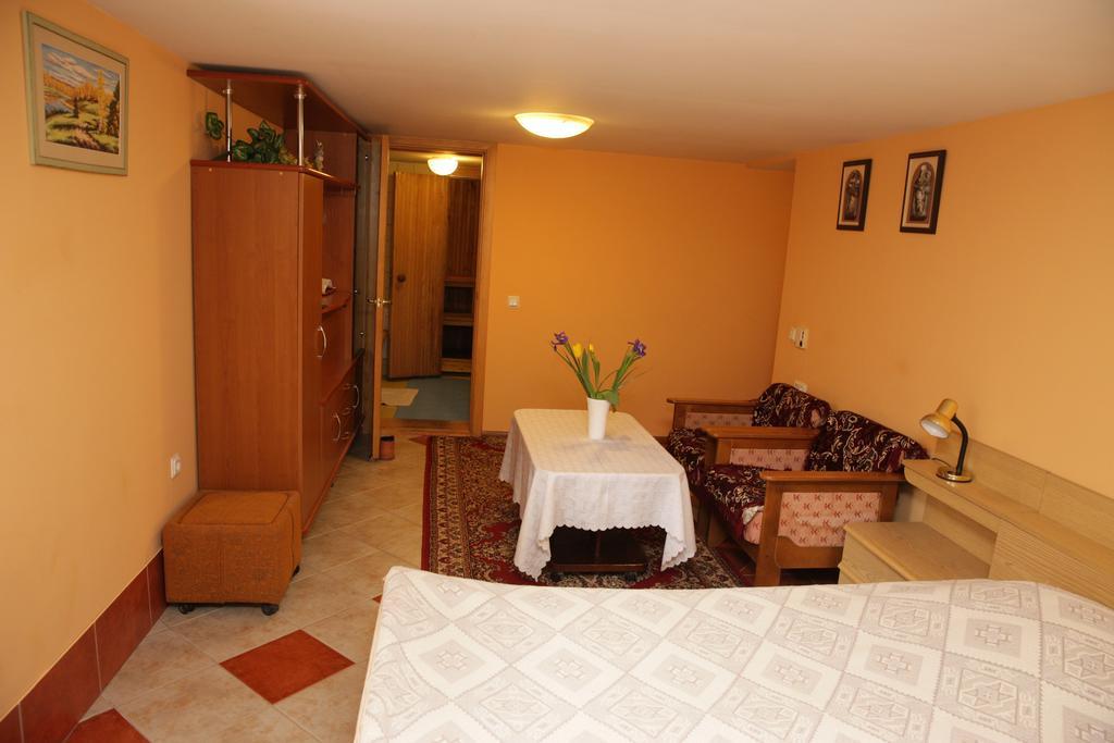 Guest House Linas Алитус Экстерьер фото