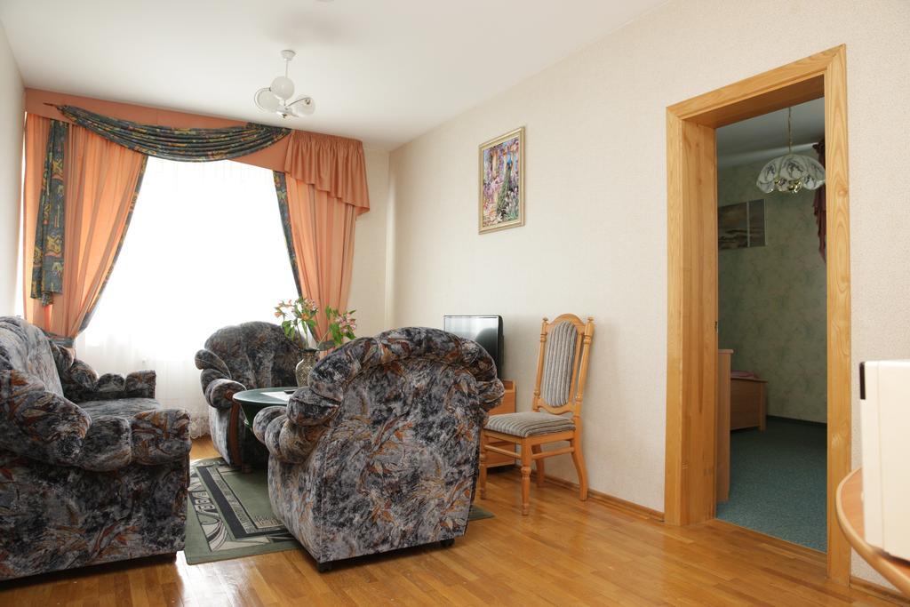 Guest House Linas Алитус Экстерьер фото